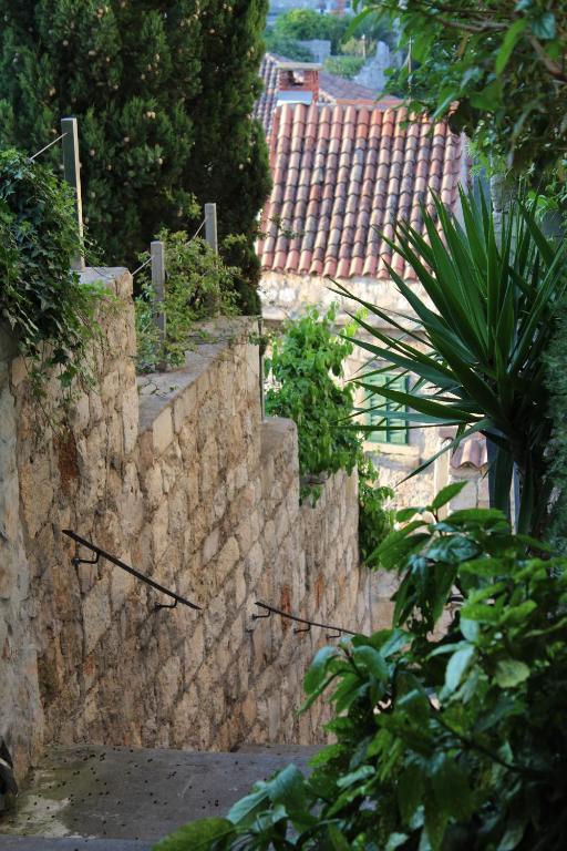 Apartments Jure Hvar Town Room photo